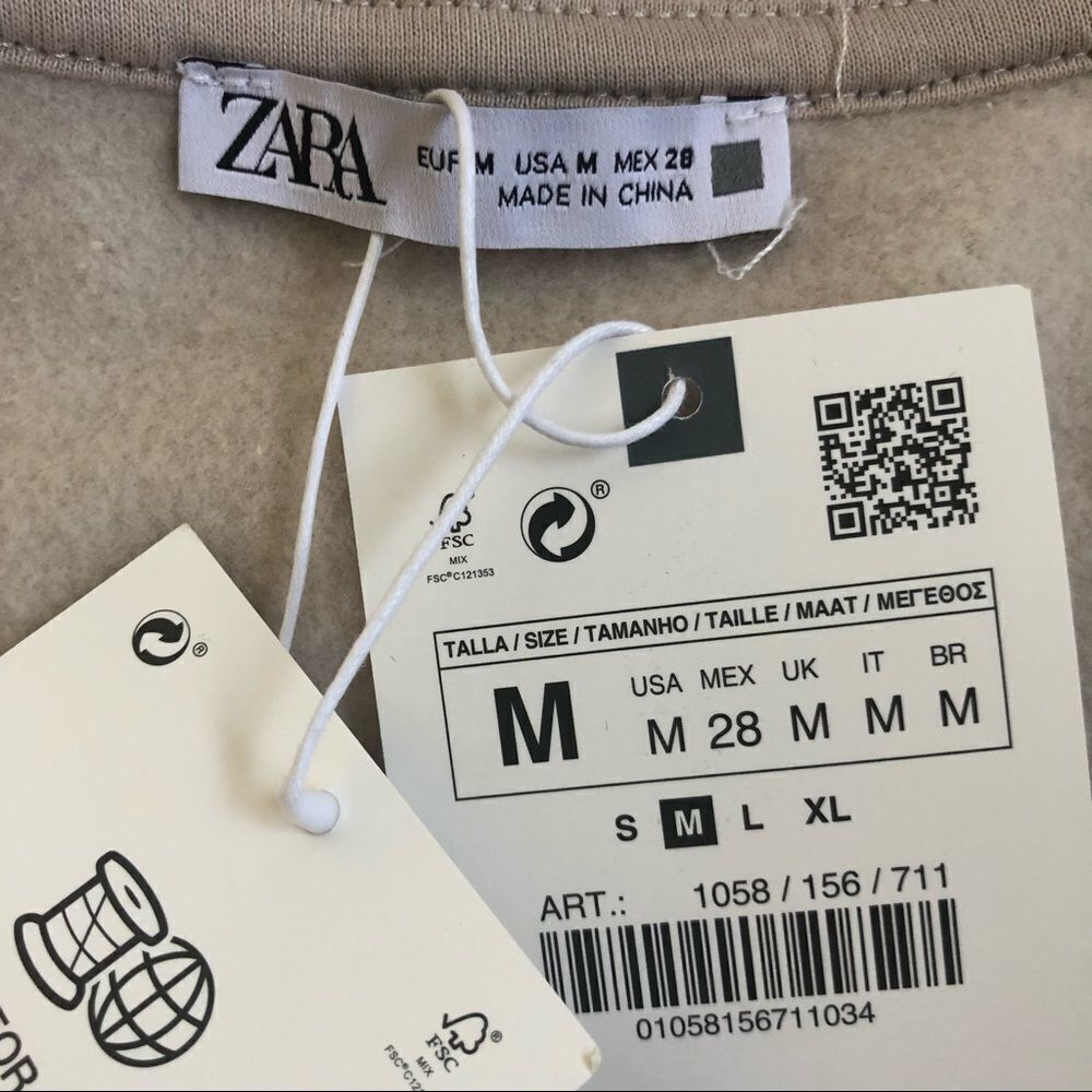 Zara Cropped Vest size Medium - Picture 7 of 9